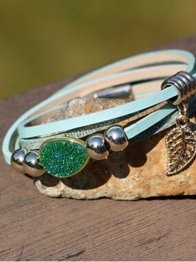 New Druzy Quartz Gem Green Leather Wrap Bracelet with Leaf charm